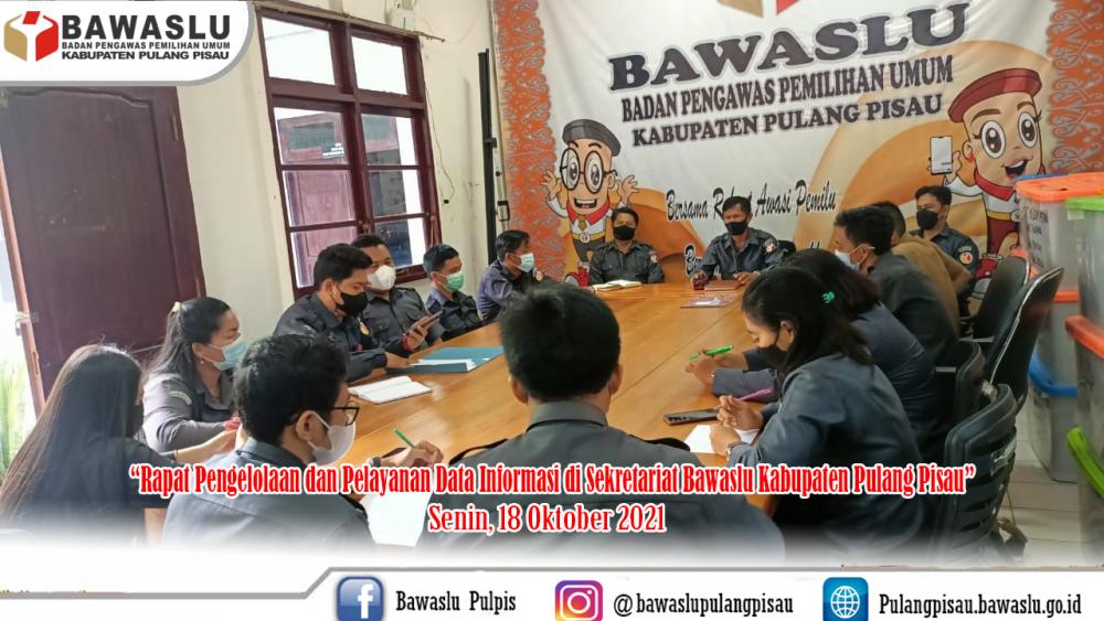 GUNA MEMPERMUDAH DAN MERAPIKAN ADMINISTRASI, BAWASLU ADAKAN RAPAT INTERNAL PENGELOLAAN & PELAYANAN DATA DAN INFORMASI