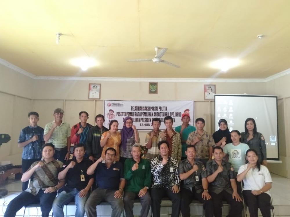 BAWASLU PULANG PISAU GELAR PELATHAN SAKSI PARPOL