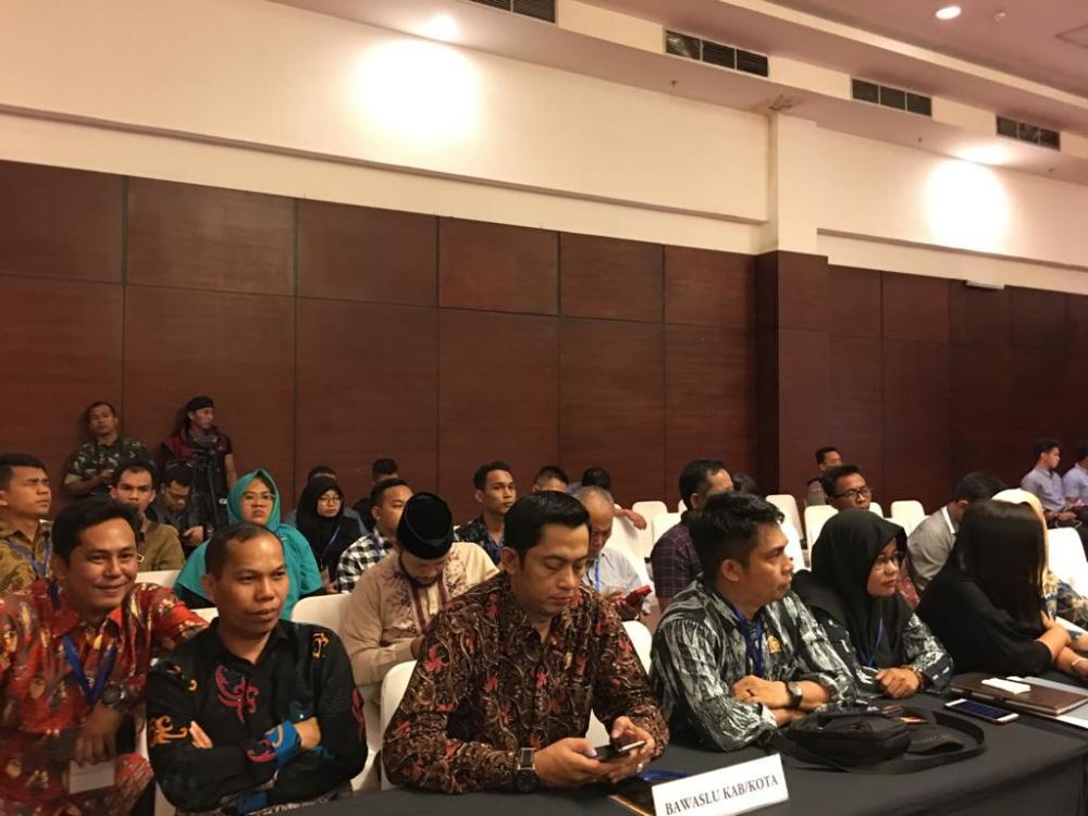 Bawaslu Pulang Pisau Ikut Serta Rapat Pleno Rekapitulasi Suara Tingkat Provinsi Kalimantan Tengah