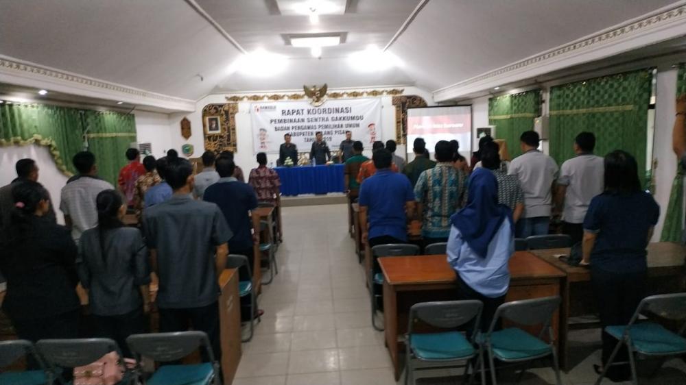 RAPAT KOODINATOR KOORDINASI PEMBINAAN SENTRA GAKKUMDU BAWASLU KABUPATEN PULANG PISAU TAHUN 2019