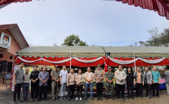 ANTUSIAS KETUA DAN ANGGOTA BAWASLU KAB. PULANG PISAU, BESERTA PANWASCAM, PPL DAN PTPS MENGHADIRI SIMULASI PEMUNGUTAN SUARA