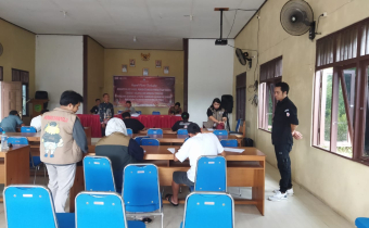 Monitoring Rekapitulasi surat suara tingkat kecamatan Banama Tingang